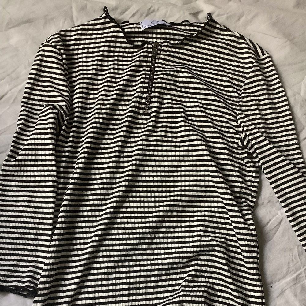 STRIPED ZIP SHIRT